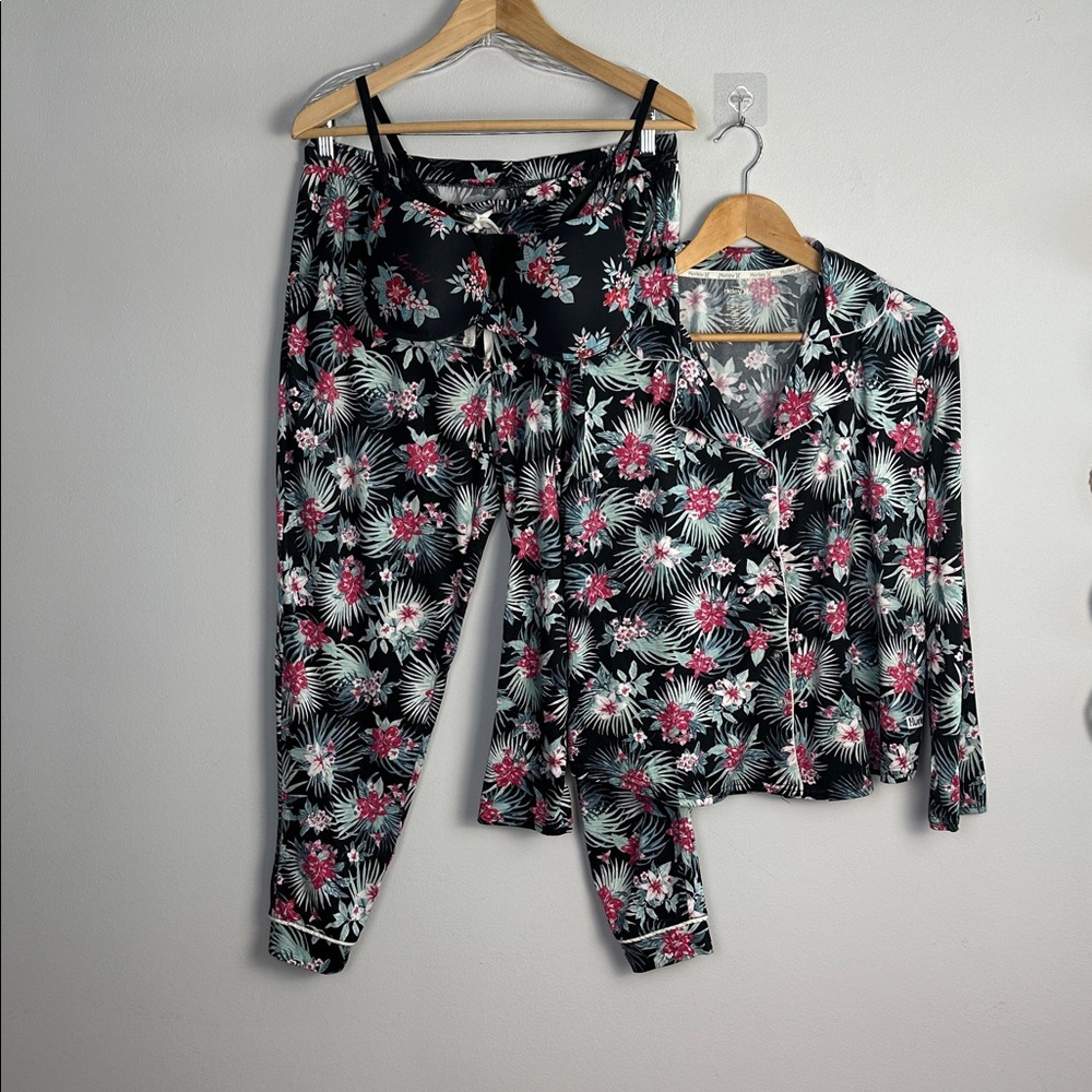Hurley Pajama Set Large Jogger Pants Pockets Button Long Sleeve Matching Bra 36C